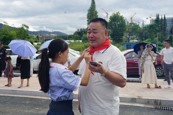 大洋路小學(xué)教育集團城西校區(qū)揭牌